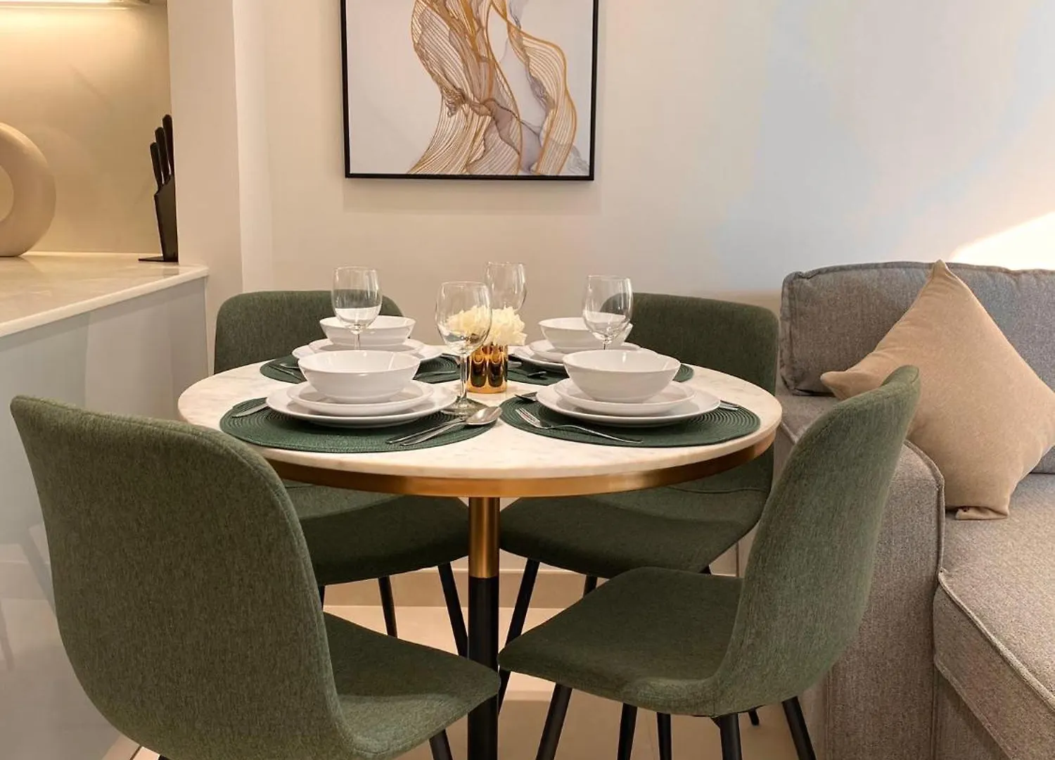아파트 Luxury Binghatti Canal View Apt In Business Bay 두바이